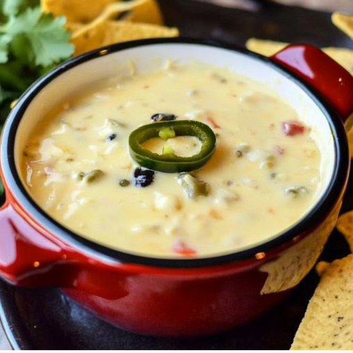 Delicious and Easy Crock Queso Dip Recipe